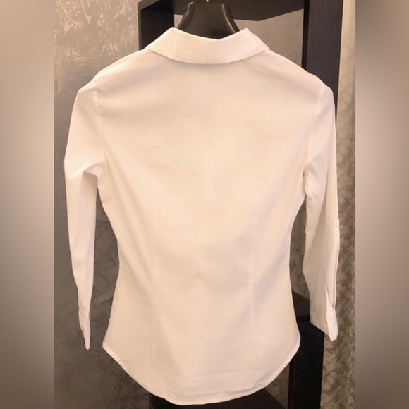 Official wear and classy! White Shirt From ZARA for Women! With golden buttons! - Picture 5 of 5